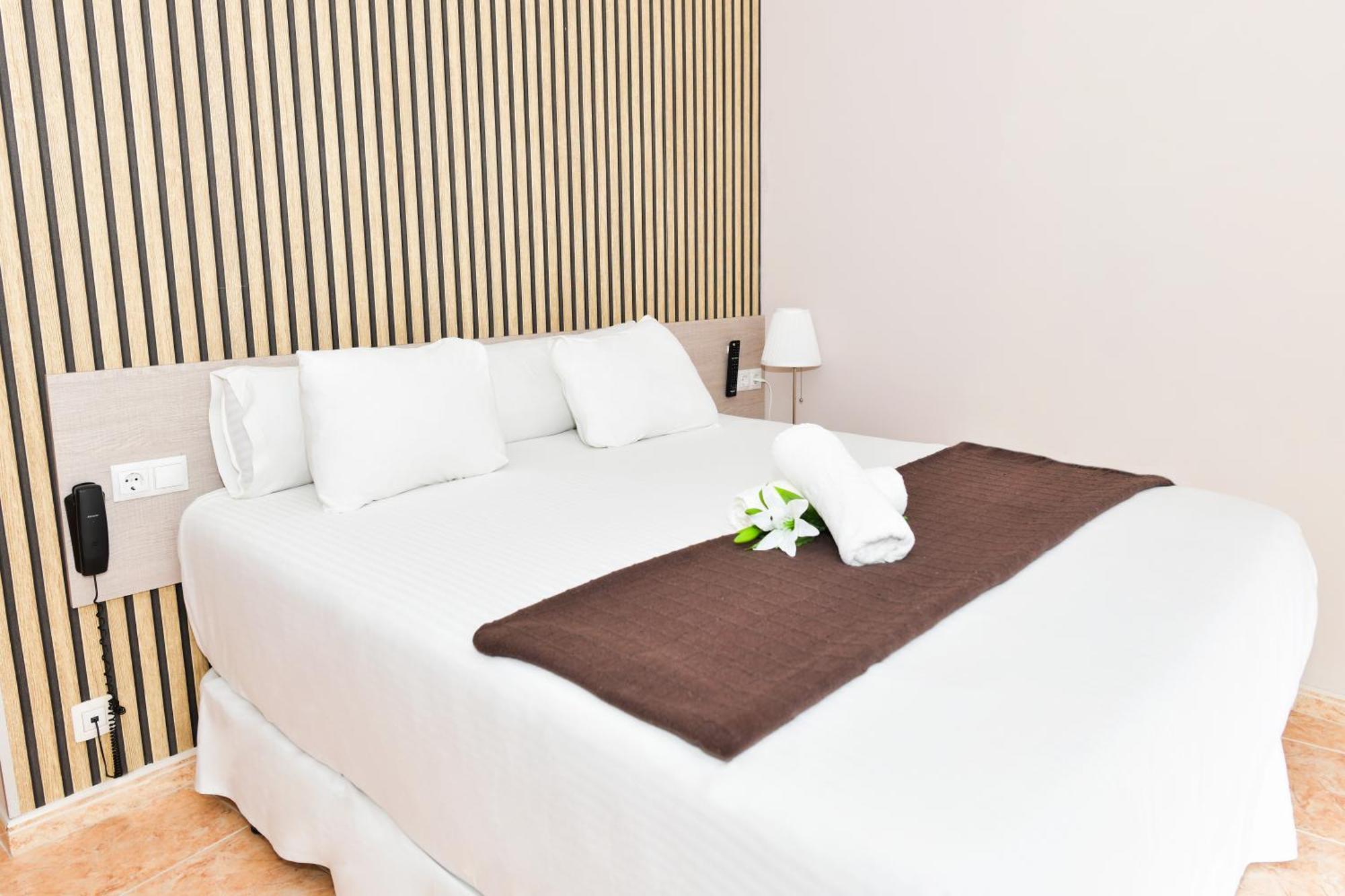 Hotel Ancora Urban Center Finisterre Luaran gambar